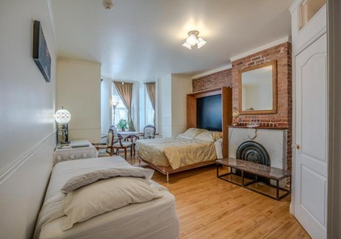 Comfort Triple Room with Shower